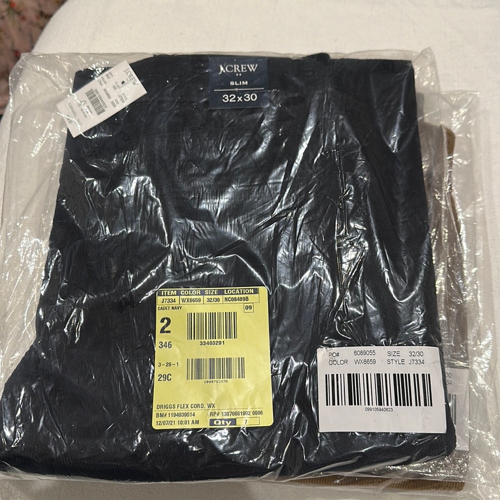 J Crew Driggs Flex Corduroy 33x30 navy